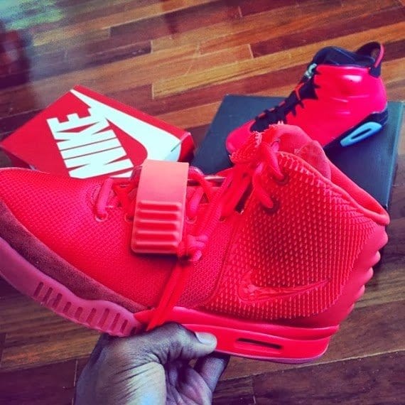 AIR YEEZY 2 RED OCTOBER