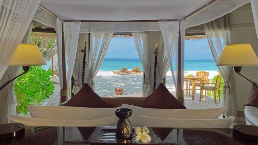 Banyan Tree Maldives Vabbinfaru Beach