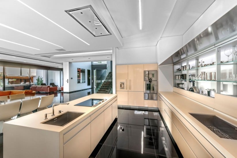 Contemporary Residence Kitchen