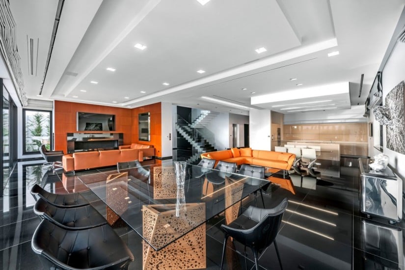 Contemporary Residence Living Area