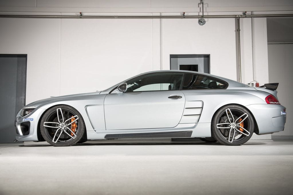 G6M V10 Hurricane CS Ultimate Side View