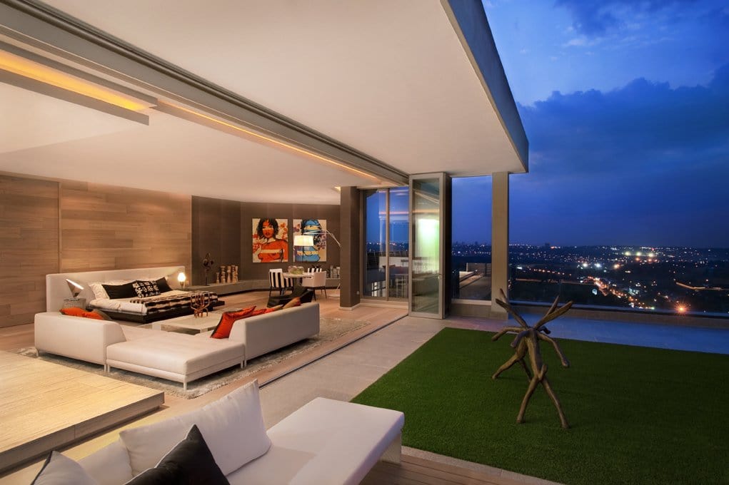 Lux Triplex Penthouse