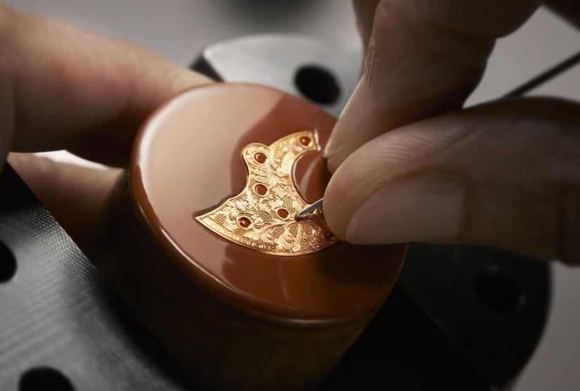 Métiers d’Art luxury timepieces calibre 4400