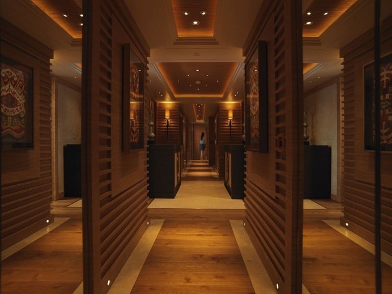 RV Pegaso Yacht Lobby