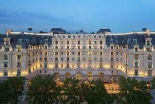 The Peninsula Paris Luxury Hotel