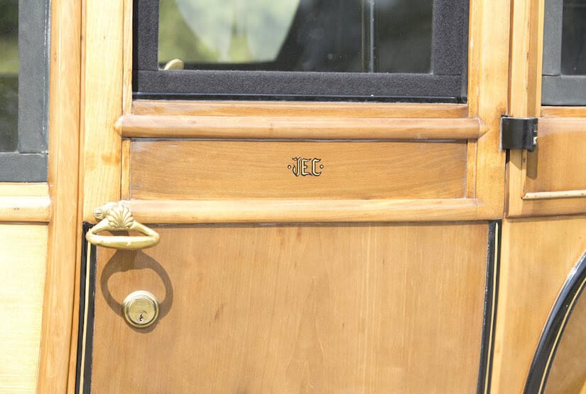 Electric Car Queens Victoria Brougham Design