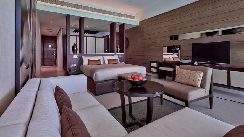 Per Aquum Desert Palm Resort Guest Room