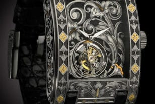 Unique Arabesque Timepiece by ArtyA