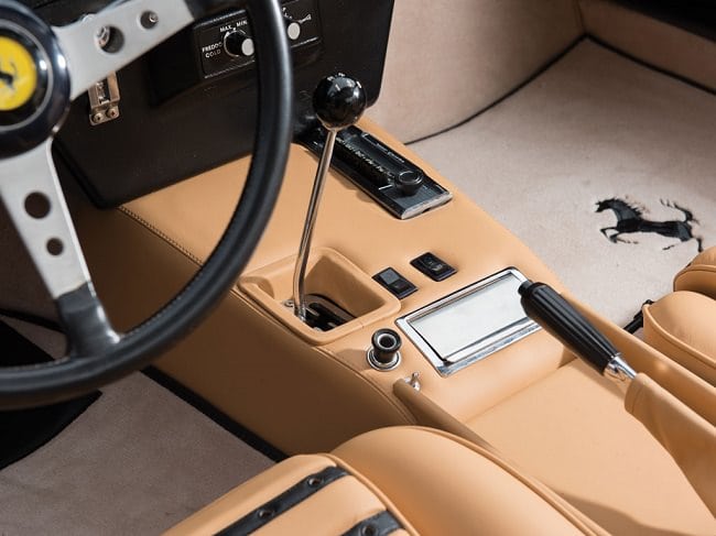 1972 Ferrari 365 GTB4 Daytona Berlinetta 16