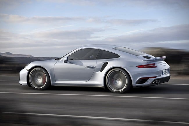 2017 Porsche 911 Turbo and Turbo S 8