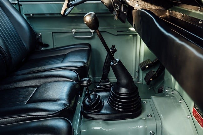 1982 Land Rover Series 3 + Camping Trailer 6