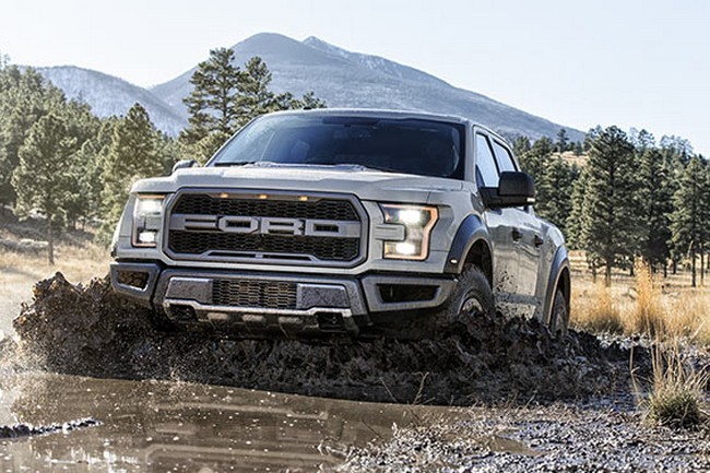 2017 Ford F-150 Raptor SuperCrew 9