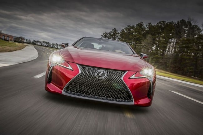 2017 Lexus LC 500 11