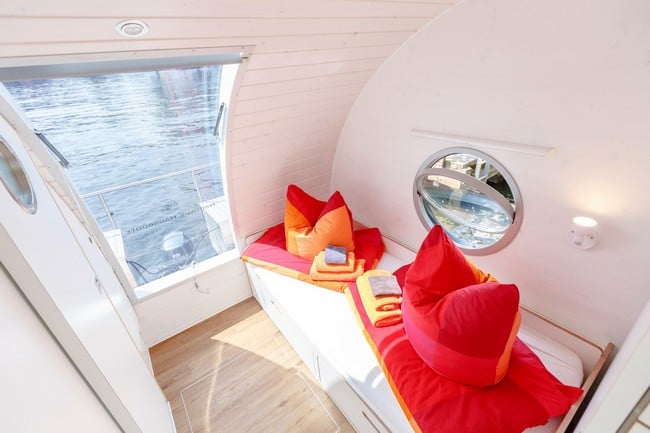 Nautilus Houseboats 1