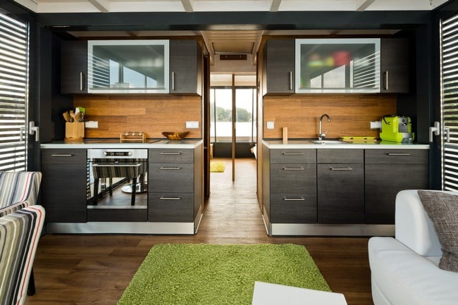 Nautilus Houseboats 13