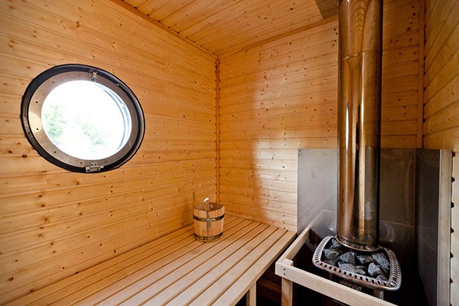 Nautilus Houseboats 24