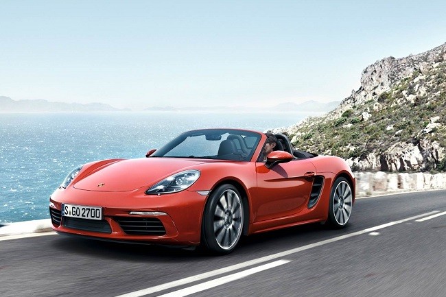 Porsche 718 Boxster 7