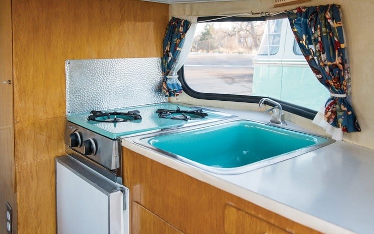 1963 Volkswagen Super Deluxe Microbus with Camper 15