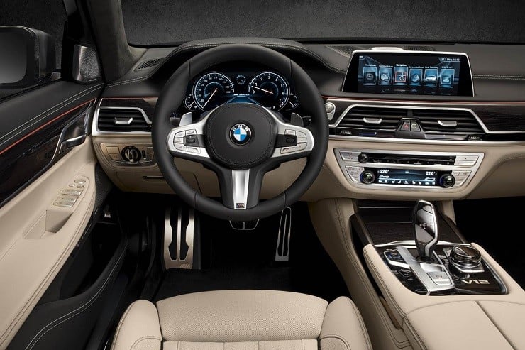 BMW's M760Li xDrive 4