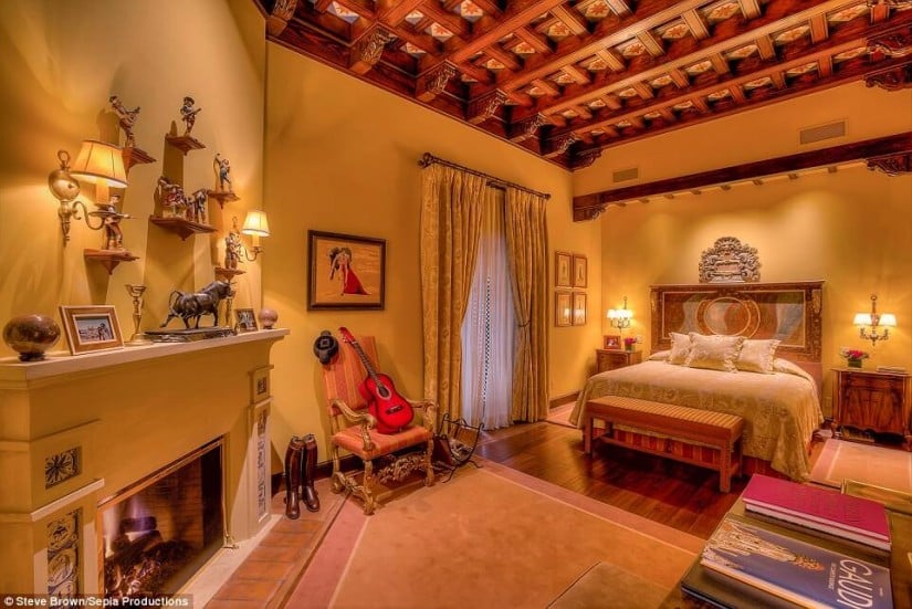 Bedroom, Hacienda de la Paz, Los Angeles