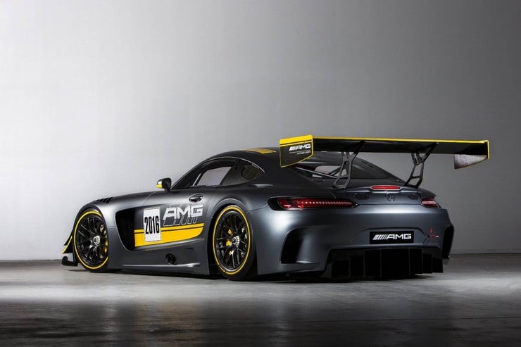 Cigarette Racing 41’ SD GT3 Boat 17