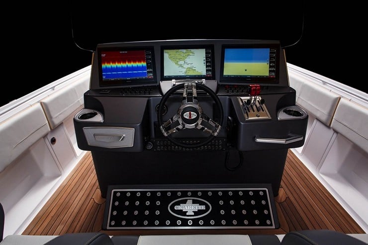 Cigarette Racing 41’ SD GT3 Boat 6