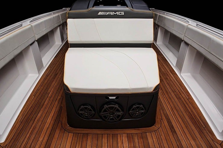 Cigarette Racing 41’ SD GT3 Boat 9