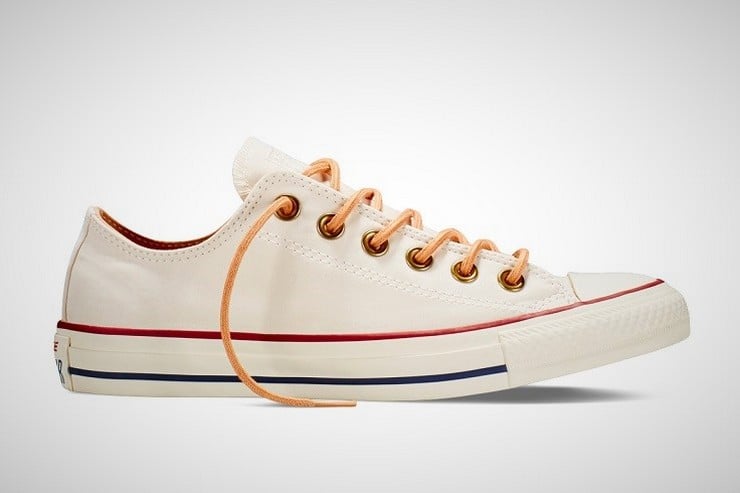 peached canvas converse