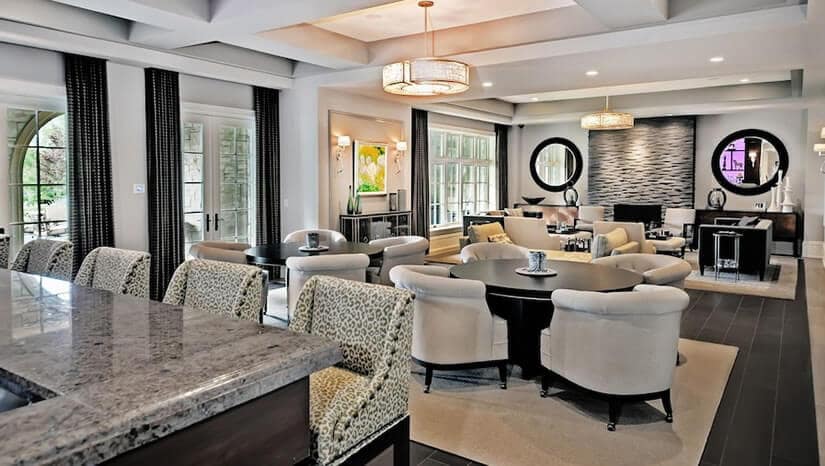 French Provincial Mansion, Lounge Area