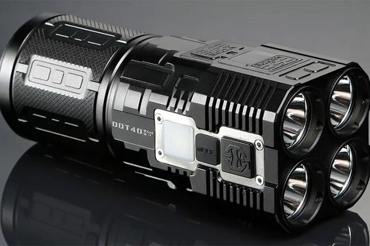 Imalent DDT40 Flashlight 4