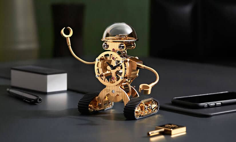 MB&F Sherman Robot Desk Clock