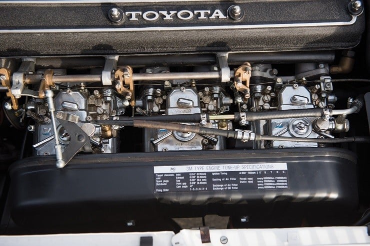 1967 Toyota 2000GT 13