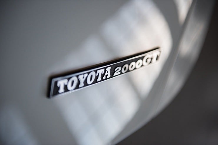 1967 Toyota 2000GT 6