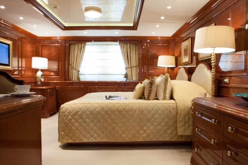 Cabin, St. David Superyacht by Benetti