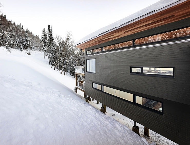 Laurentian Ski Chalet in Québec, Canada 1