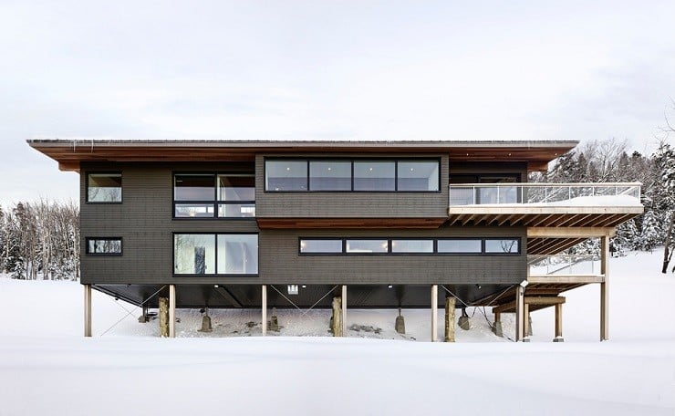 Laurentian Ski Chalet in Québec, Canada 12