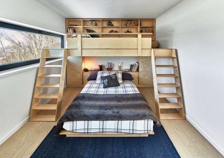 Laurentian Ski Chalet in Québec, Canada 5