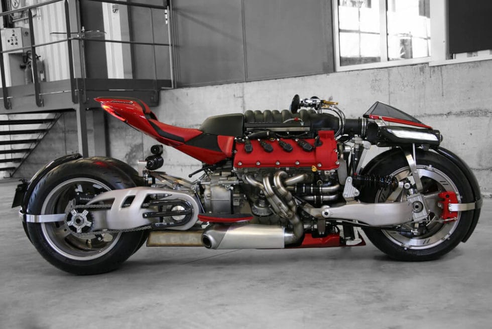 Lazareth LM 847 Motorcycle, Back View