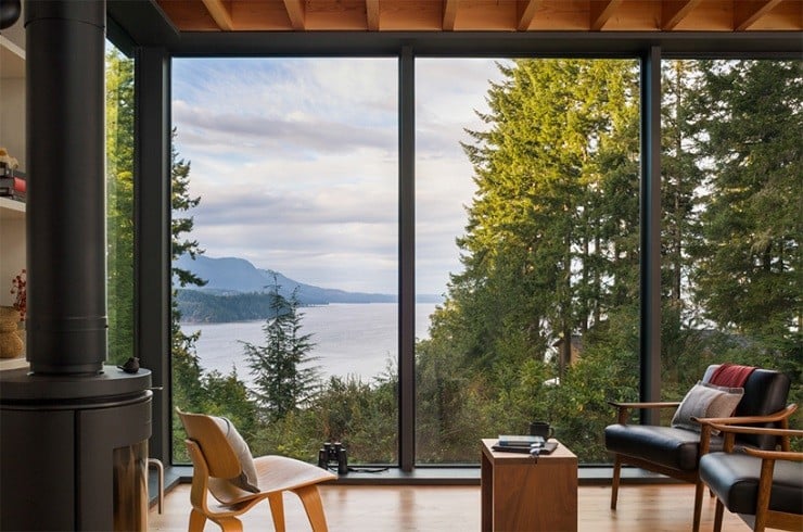 'The Little House' in Washington state 4