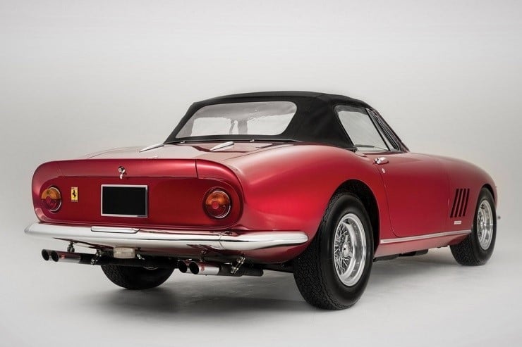 1968 Ferrari 275 GTS 4 NART Spider 21
