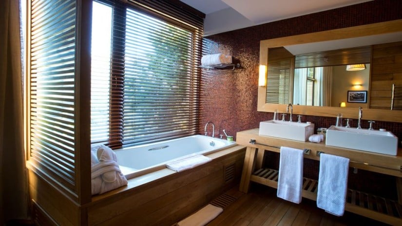 Bathroom, Uman Lodge in Patagonia