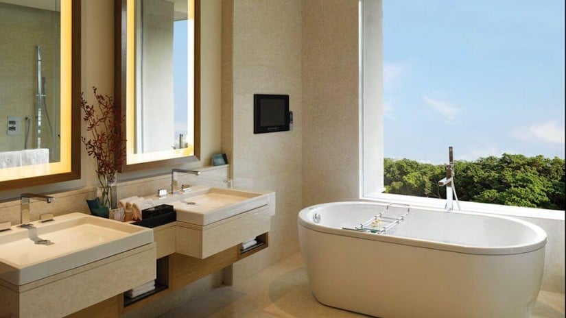 The Oberoi, Gurgaon, Bathroom