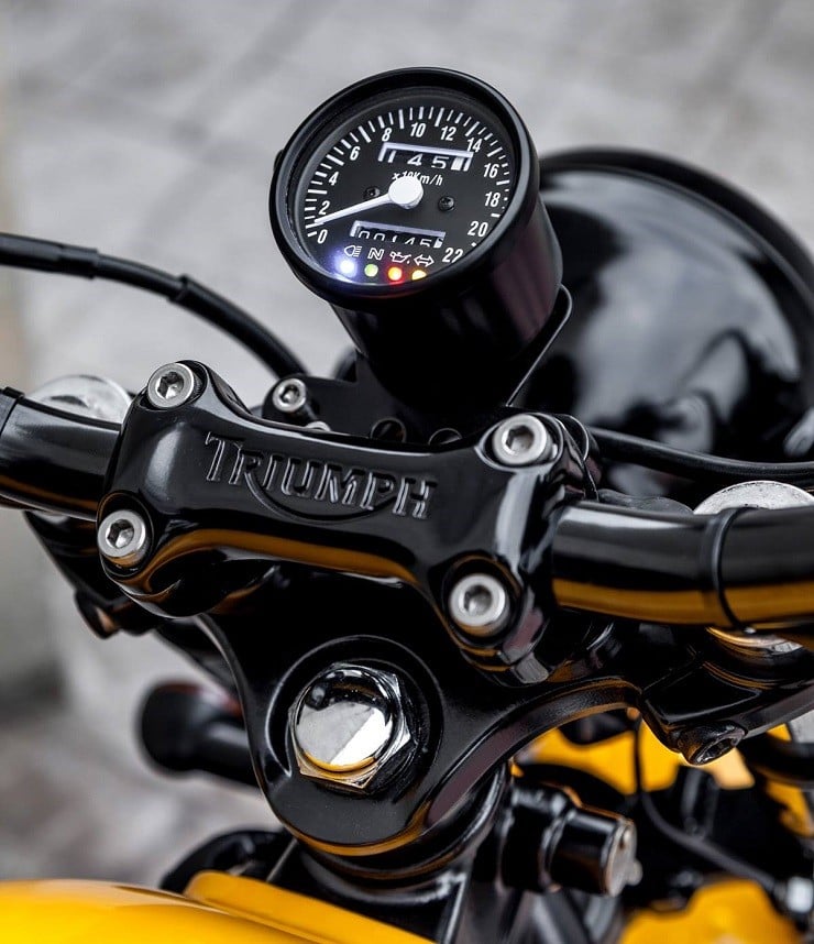 ‘The Wasp’ Triumph Bonneville by Macco Motors 15