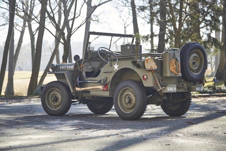 1943 Willys Jeep 11