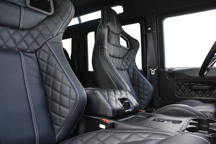 Land Rover Defender Beast 8