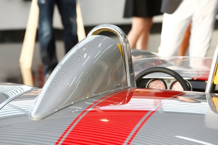 Jannarelly Design-1 Retro Roadster 2