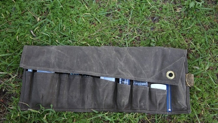 Tashtego Roll-Up Travel Kit 4