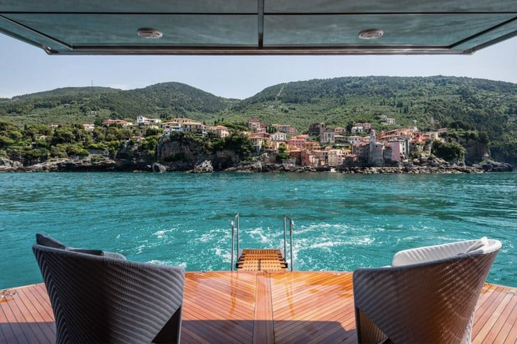 AB 100 Spectre Yacht 15