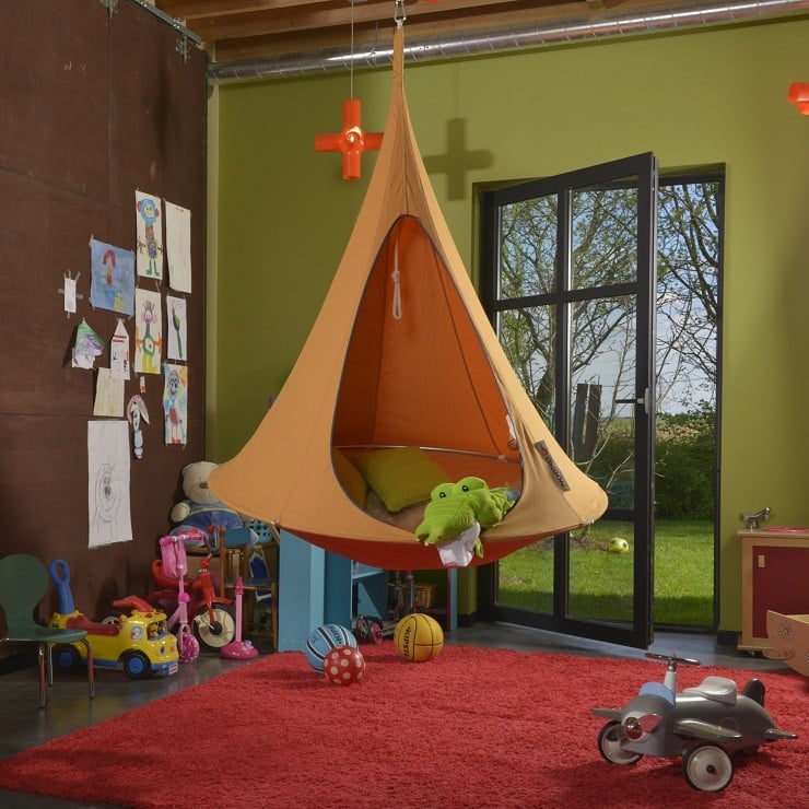 Double Hanging Cacoon 2