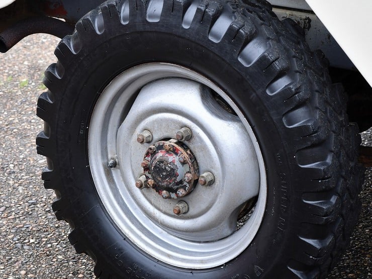 AR52 Alfa Romeo 1900 M ‘Matta’ 8